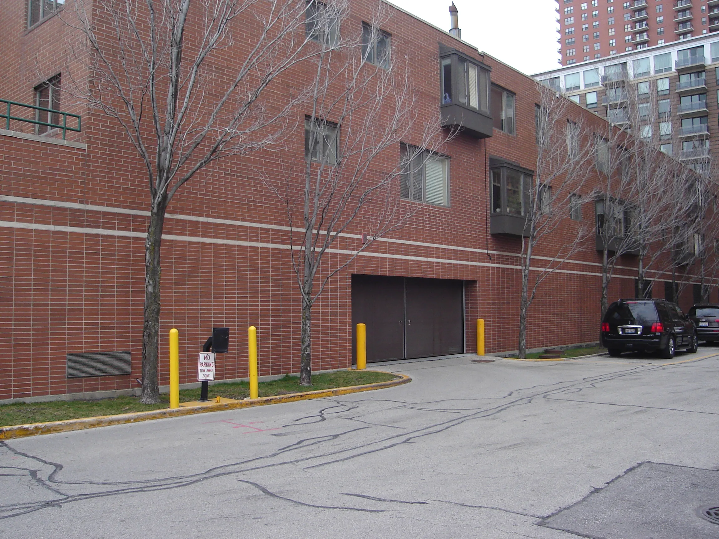 Secure 24/7 Private Parking in Chicago's South Loop