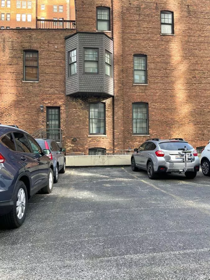 Secure Private Parking in Chicago, IL - 24/7 Access