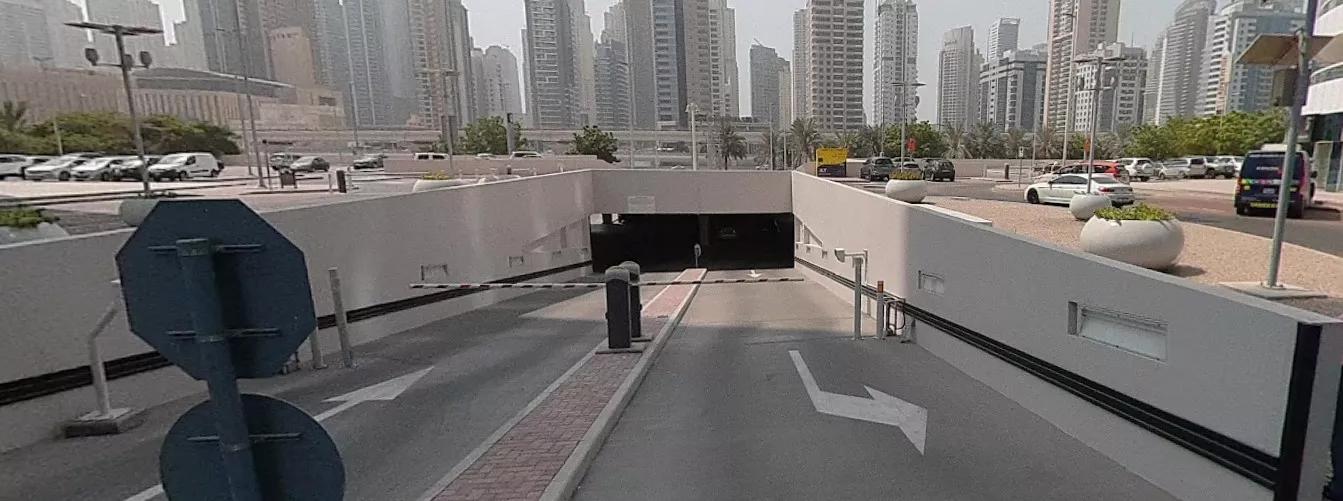 Secure 24/7 Private Parking in Dubai - Rent Now!