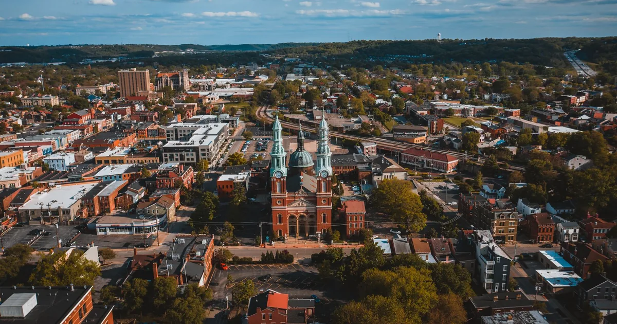 Parking Permits Guide in Covington, Kentucky — car parking spaces and facilities