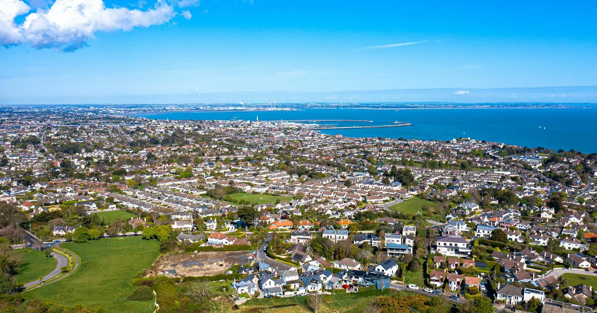 Parking Permits Guide in Clontarf, Dublin — car parking spaces and facilities