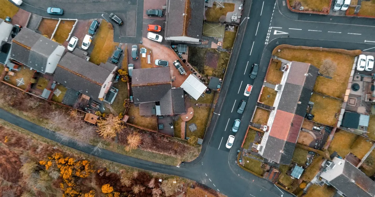 Street Parking Guide in Rochdale, England — car parking spaces and facilities