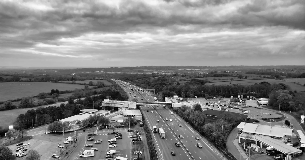 Towed Vehicle Guide in Carshalton, England — car parking spaces and facilities