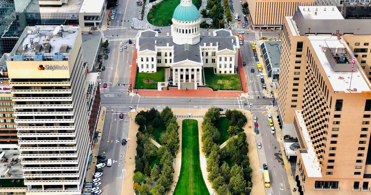 Rent Parking Guide in St. Louis, Missouri — car parking spaces and facilities