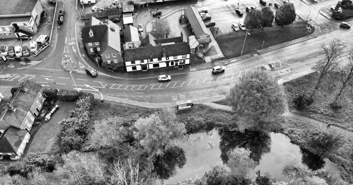Parking Costs Guide in Mansfield Woodhouse, England — car parking spaces and facilities