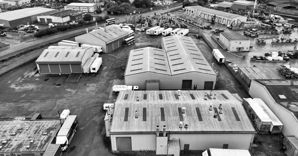 Vehicle Storage Guide in Belfast, Northern Ireland — car parking spaces and facilities