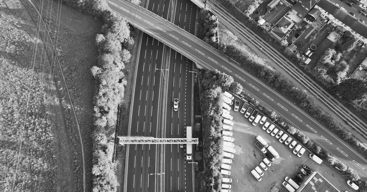 Parking Costs Guide in Luton, England — car parking spaces and facilities