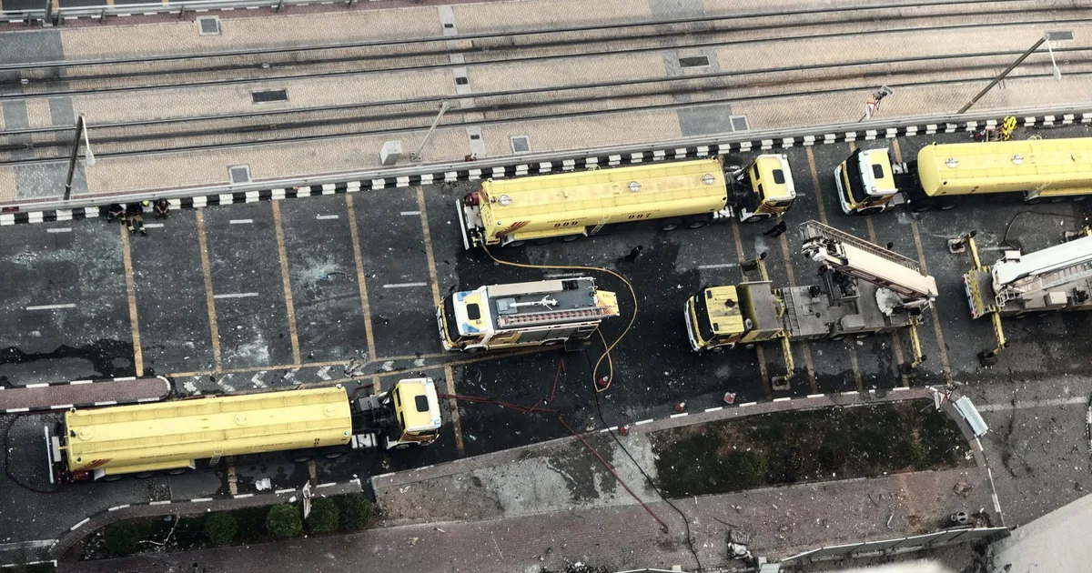 Moving Guide in Al Shahama, Abu Dhabi — car parking spaces and facilities