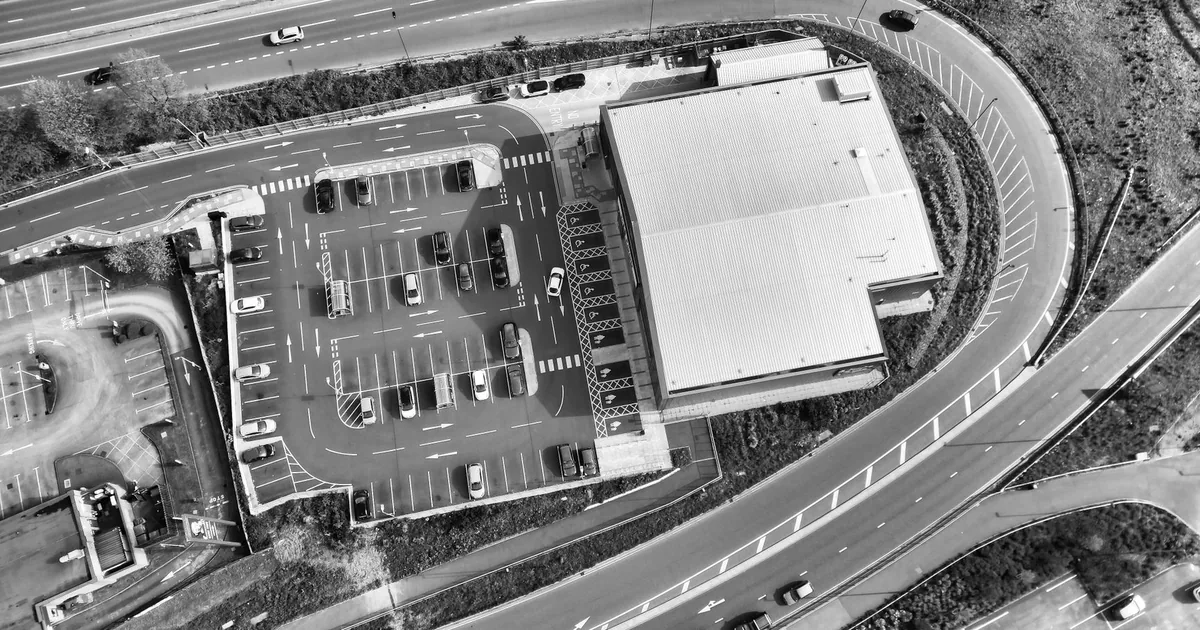Parking Costs Guide in Feltham, England — car parking spaces and facilities