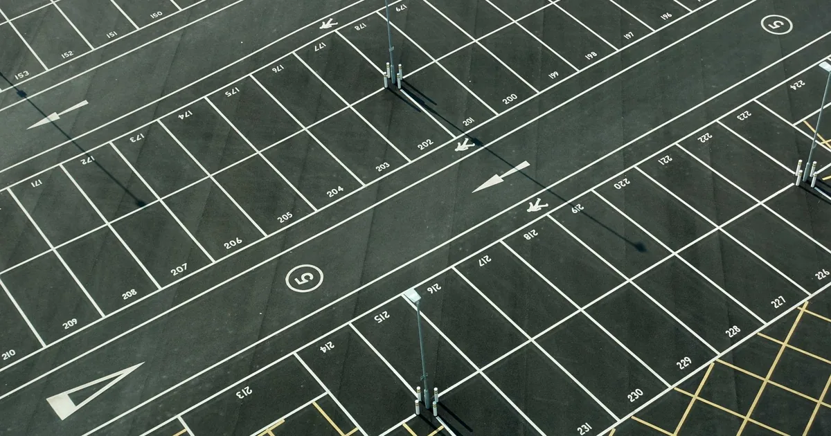 Street Parking Guide in Gateshead, England — car parking spaces and facilities