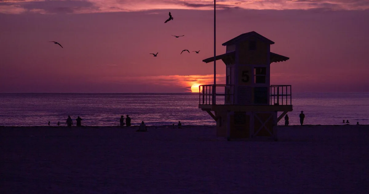 Parking Fines Guide in Clearwater Beach, Florida — car parking spaces and facilities