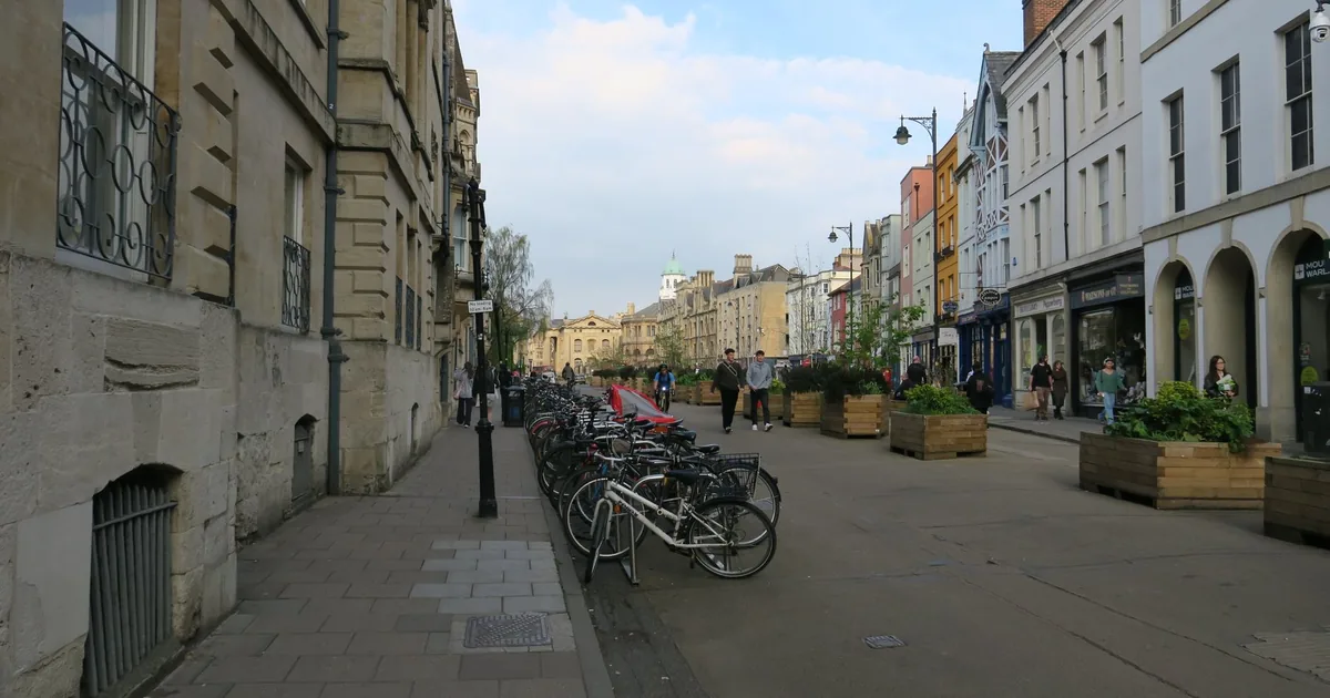 Rent Parking Guide in Oxford, England — car parking spaces and facilities