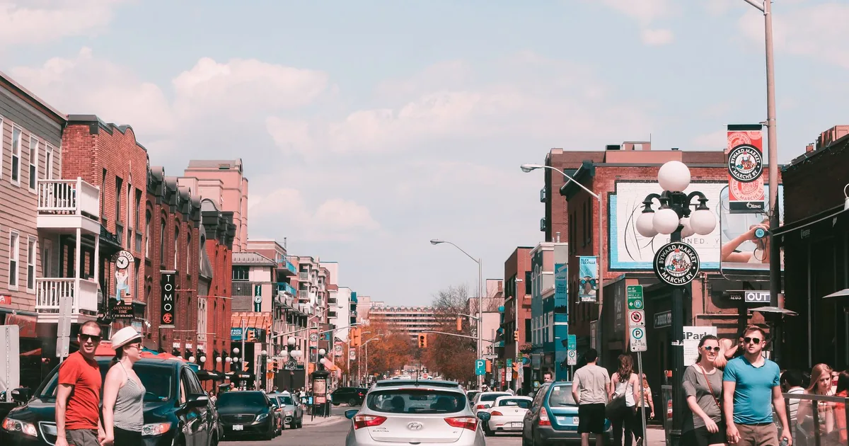 Street Parking Guide in Downtown Ottawa, British Columbia — car parking spaces and facilities