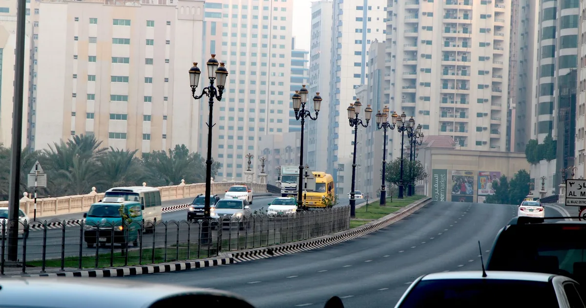Street Parking Guide in Al Hosn, Sharjah — car parking spaces and facilities