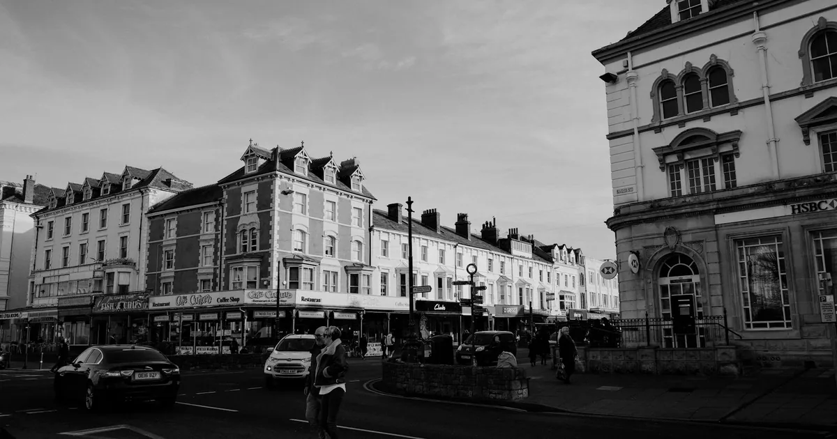 Vehicle Storage Guide in Llandudno Junction, Wales — car parking spaces and facilities