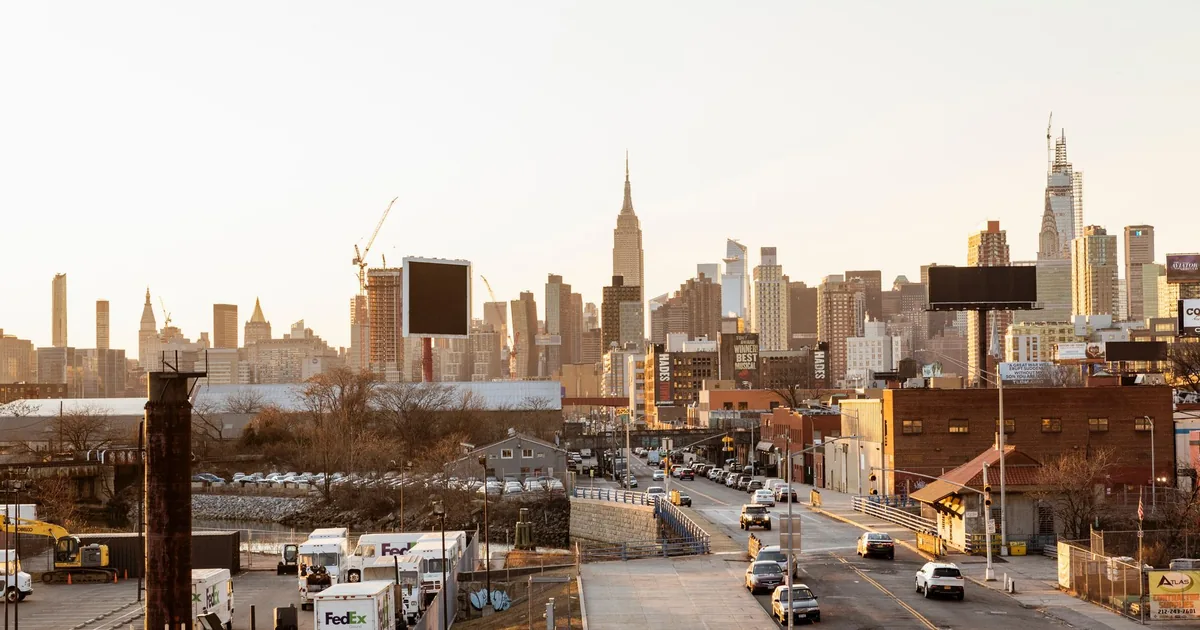 Moving Guide in Weehawken, New Jersey — car parking spaces and facilities
