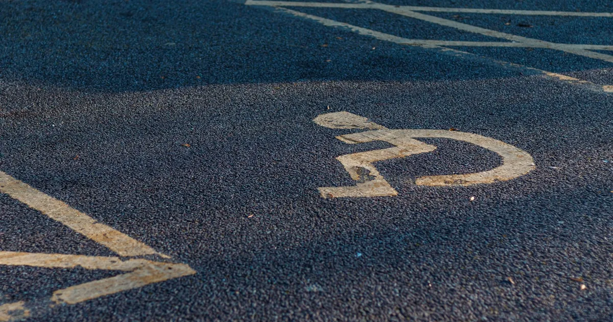 Disability Parking Guide in Baniyas, Abu Dhabi — car parking spaces and facilities