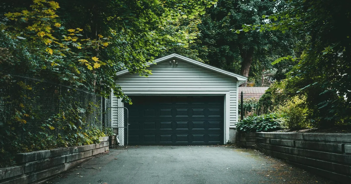 Rent Parking Guide in Coleraine, Northern Ireland — car parking spaces and facilities
