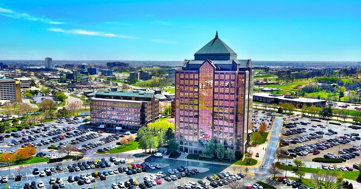 Parking Costs Guide in Manchester, New Hampshire — car parking spaces and facilities