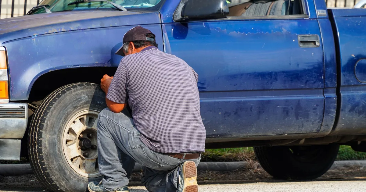 Towed Vehicle Guide in Louisville, Kentucky — car parking spaces and facilities