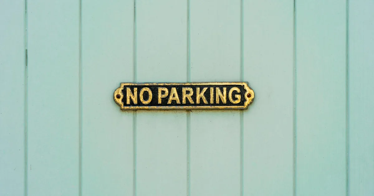 Parking Signs Guide in Boulcott, Wellington — car parking spaces and facilities