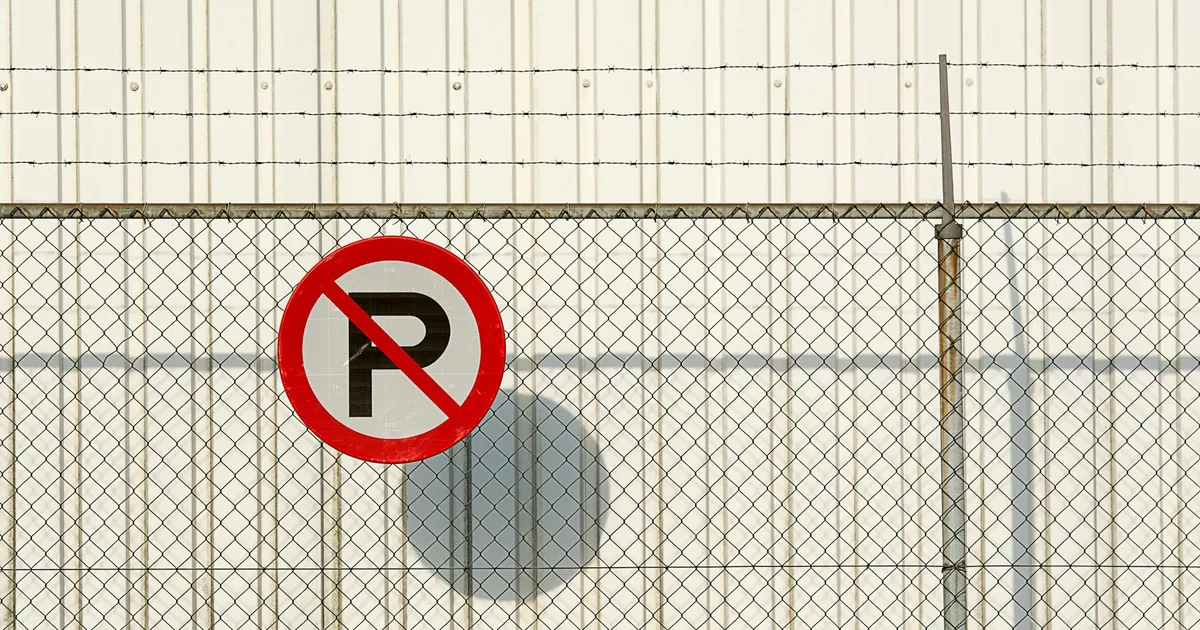 Parking Signs Guide in Oriental Bay, Wellington — car parking spaces and facilities