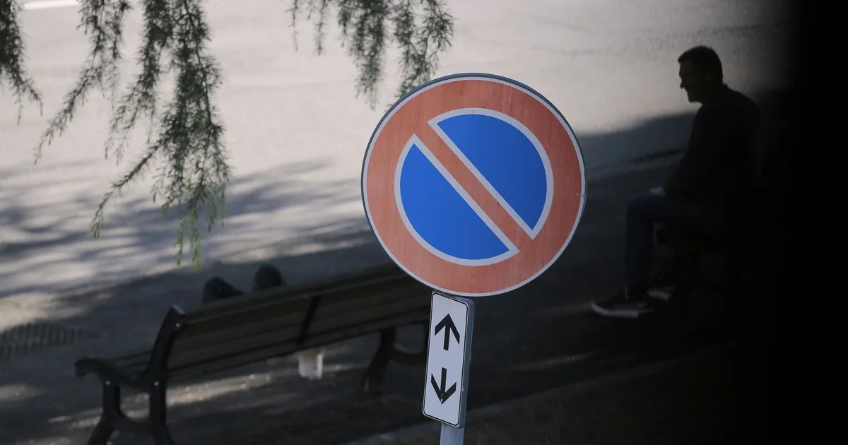 Parking Signs Guide in Warsan, Dubai — car parking spaces and facilities