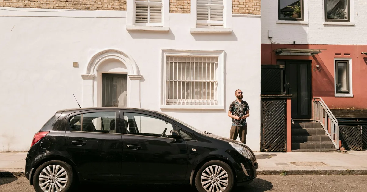 Cheap Parking Tips in Newington, Scotland — car parking spaces and facilities