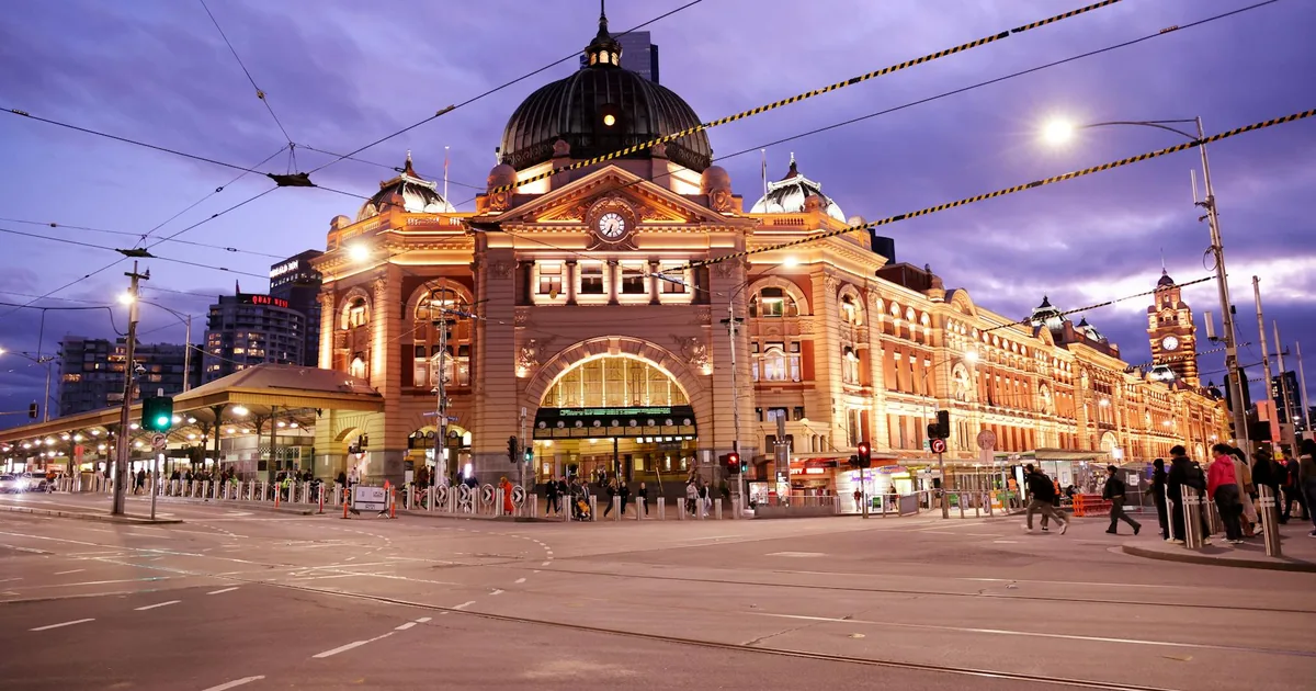 Street Parking Guide in Central Business District, Victoria — car parking spaces and facilities