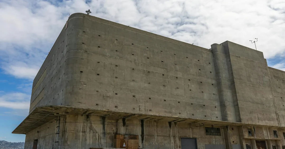 Parking Costs Guide in Berkeley, California — car parking spaces and facilities