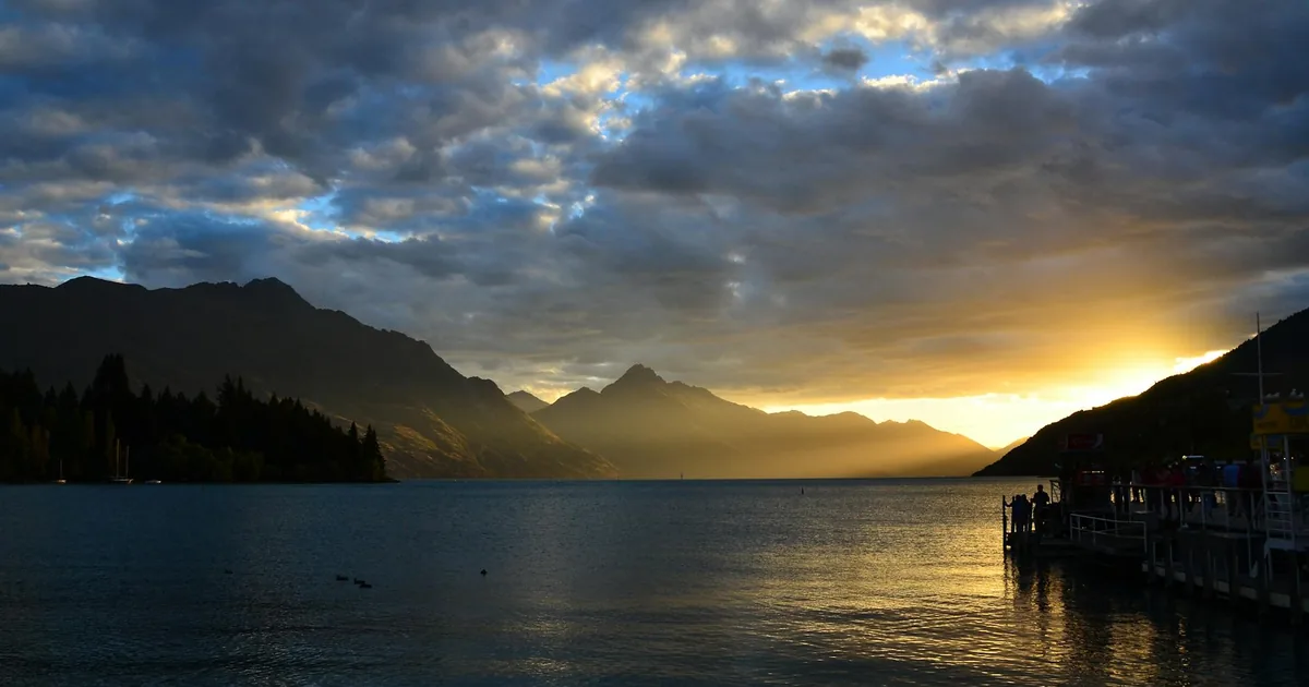 Parking Fines Guide in Queenstown, Otago — car parking spaces and facilities