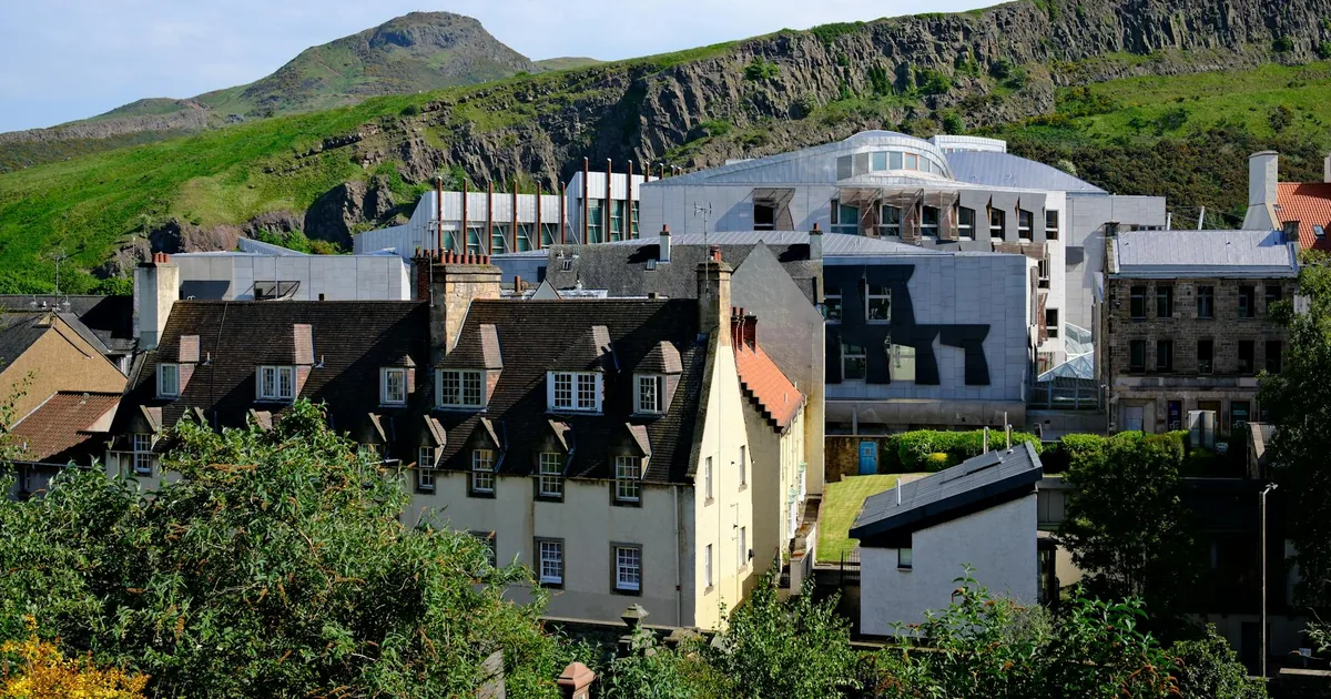Parking Fines Guide in Holyrood, Scotland — car parking spaces and facilities