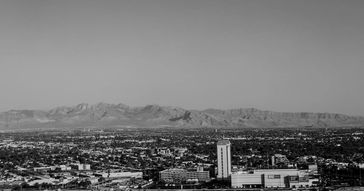Parking Costs Guide in Downtown Las Vegas, Nevada — car parking spaces and facilities