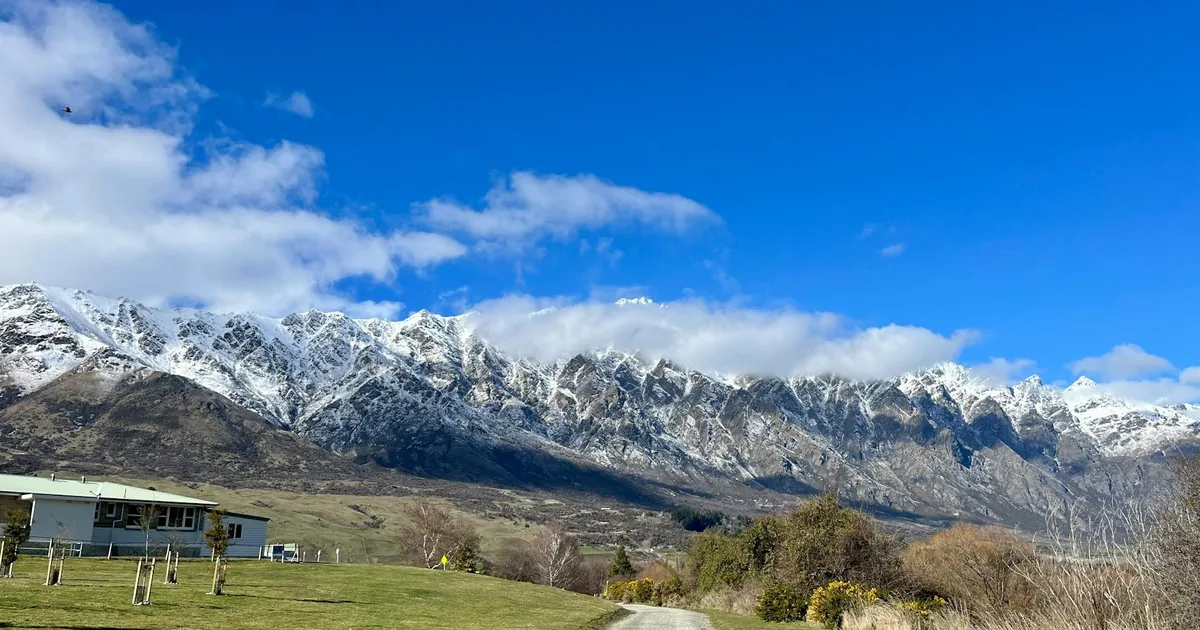 Rent Parking Guide in Wanaka, Otago — car parking spaces and facilities