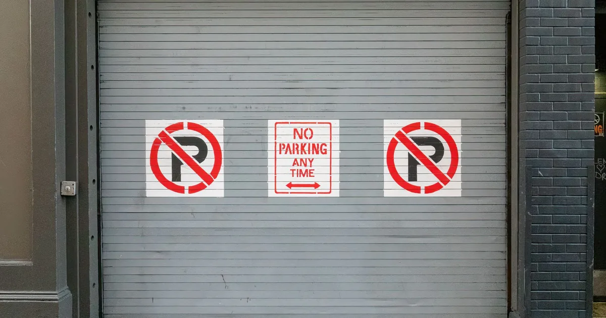 Parking Signs Guide in Capitol Hill, Washington — car parking spaces and facilities