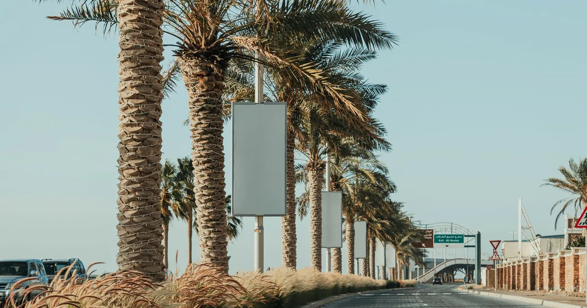 Parking Signs Guide in Al Bateen, Abu Dhabi — car parking spaces and facilities
