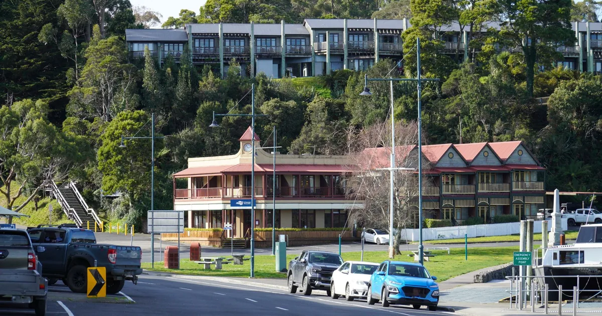 Cheap Parking Tips in Leura, New South Wales — car parking spaces and facilities