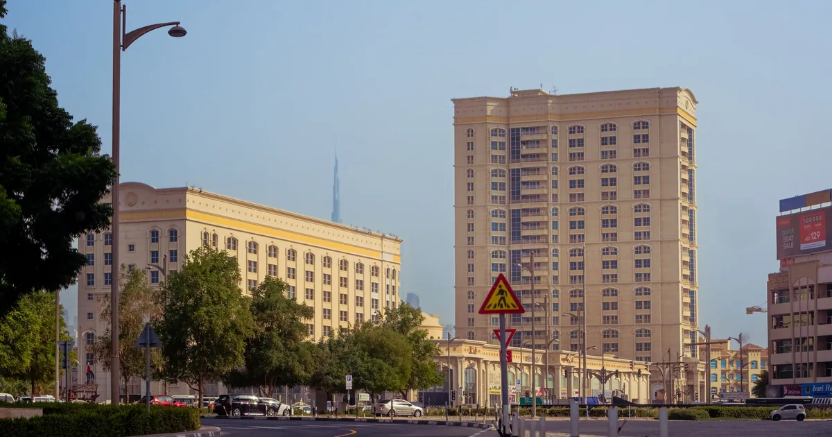 Parking Signs Guide in Dubai, Dubai — car parking spaces and facilities