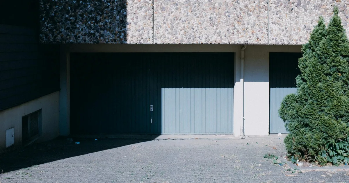Rent Parking Guide in Titanic, Northern Ireland — car parking spaces and facilities