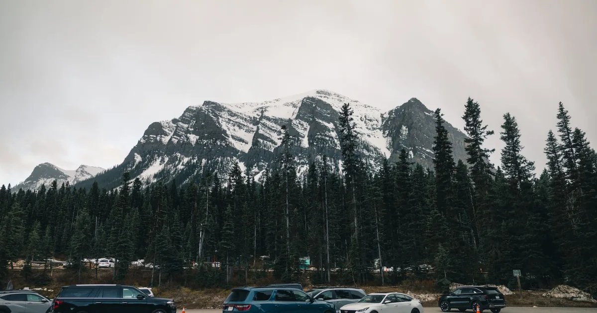 Parking Fines Guide in Banff, Alberta — car parking spaces and facilities