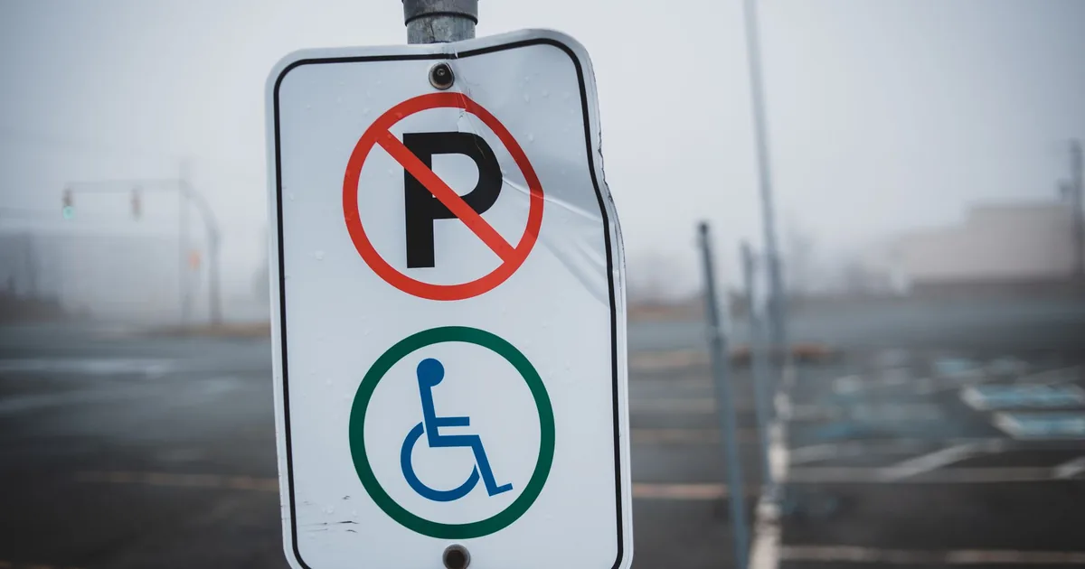 Parking Signs Guide in Sudbury, Ontario — car parking spaces and facilities