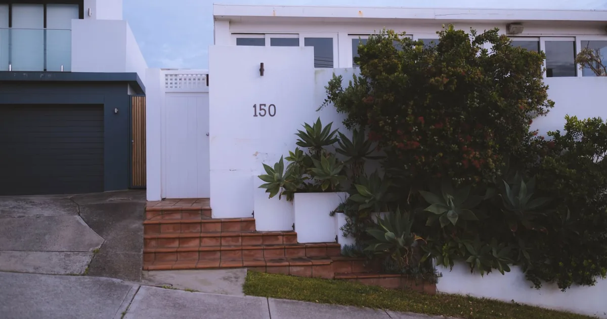 Rent Parking Guide in Coffs Harbour, New South Wales — car parking spaces and facilities
