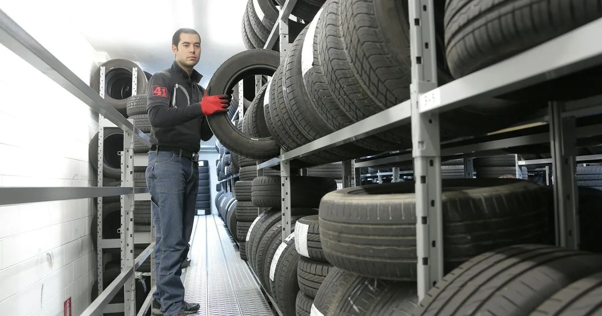 Vehicle Storage Guide in Warrnambool, Victoria — car parking spaces and facilities