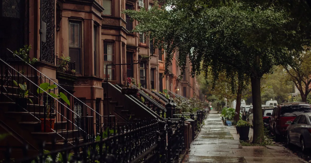Parking Permits Guide in Weehawken, New Jersey — car parking spaces and facilities