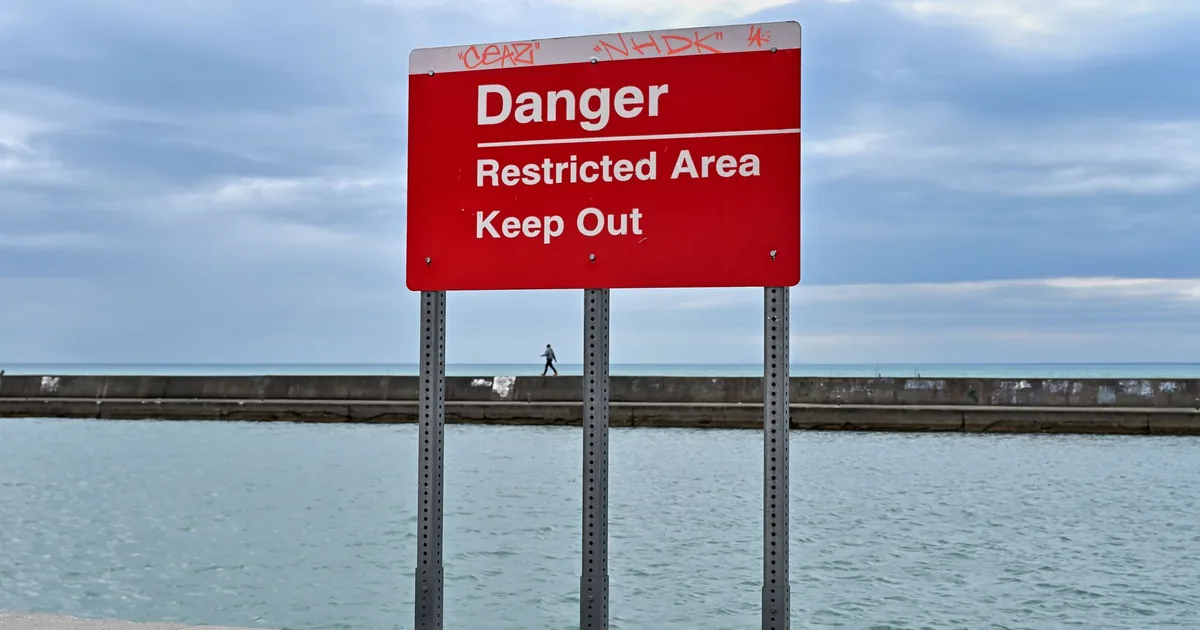 Parking Signs Guide in Merrillville, Indiana — car parking spaces and facilities