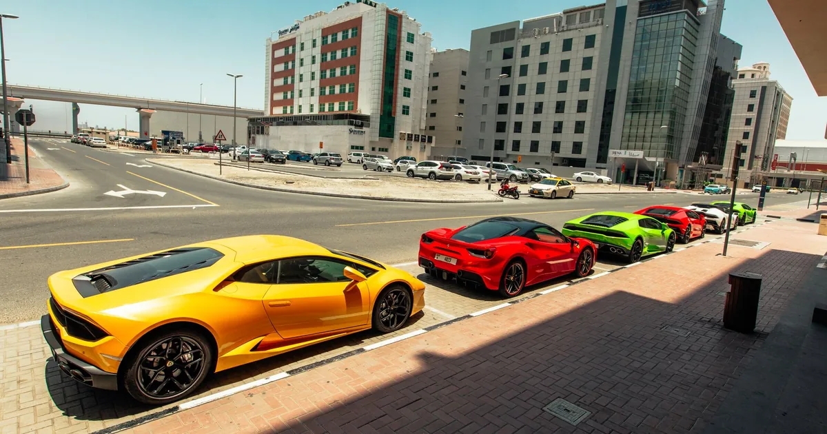 Street Parking Guide in Downtown Dubai, Dubai — car parking spaces and facilities