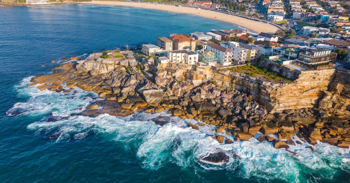 Moving Guide in Bondi, New South Wales — car parking spaces and facilities