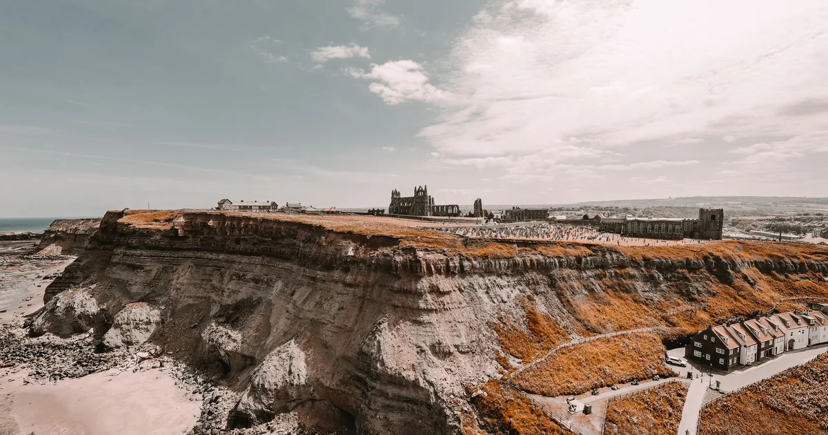 Parking Fines Guide in Whitby West Cliff, Scotland — car parking spaces and facilities