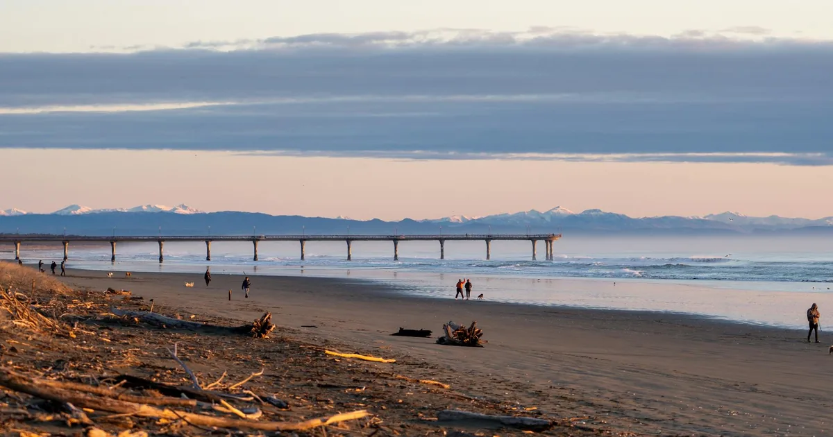Towed Vehicle Guide in Waihi Beach, Bay of Plenty — car parking spaces and facilities