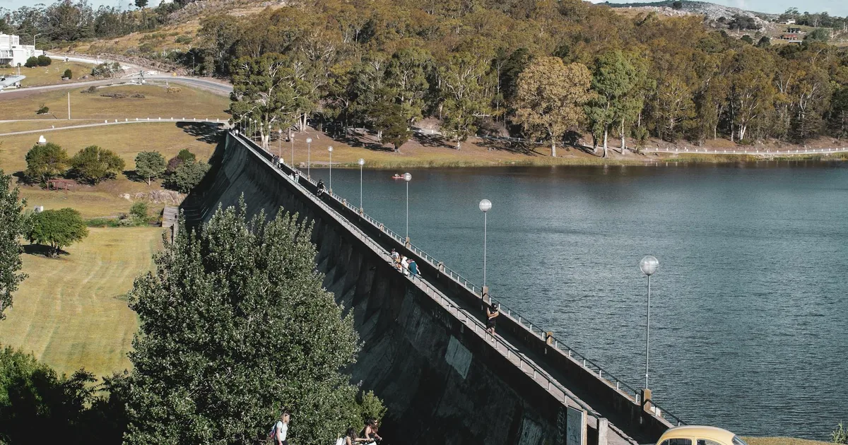 Free Parking Guide in Reservoir, Western Australia — car parking spaces and facilities